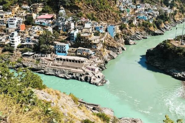 सुंदर उत्तराखंड की नदियों की प्राकृतिक सुंदरता