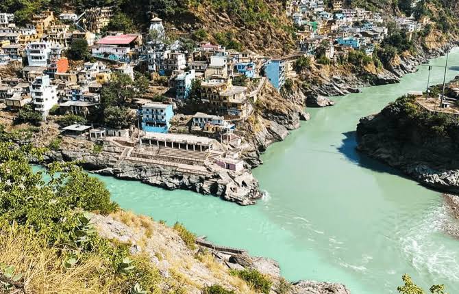 सुंदर उत्तराखंड की नदियों की प्राकृतिक सुंदरता