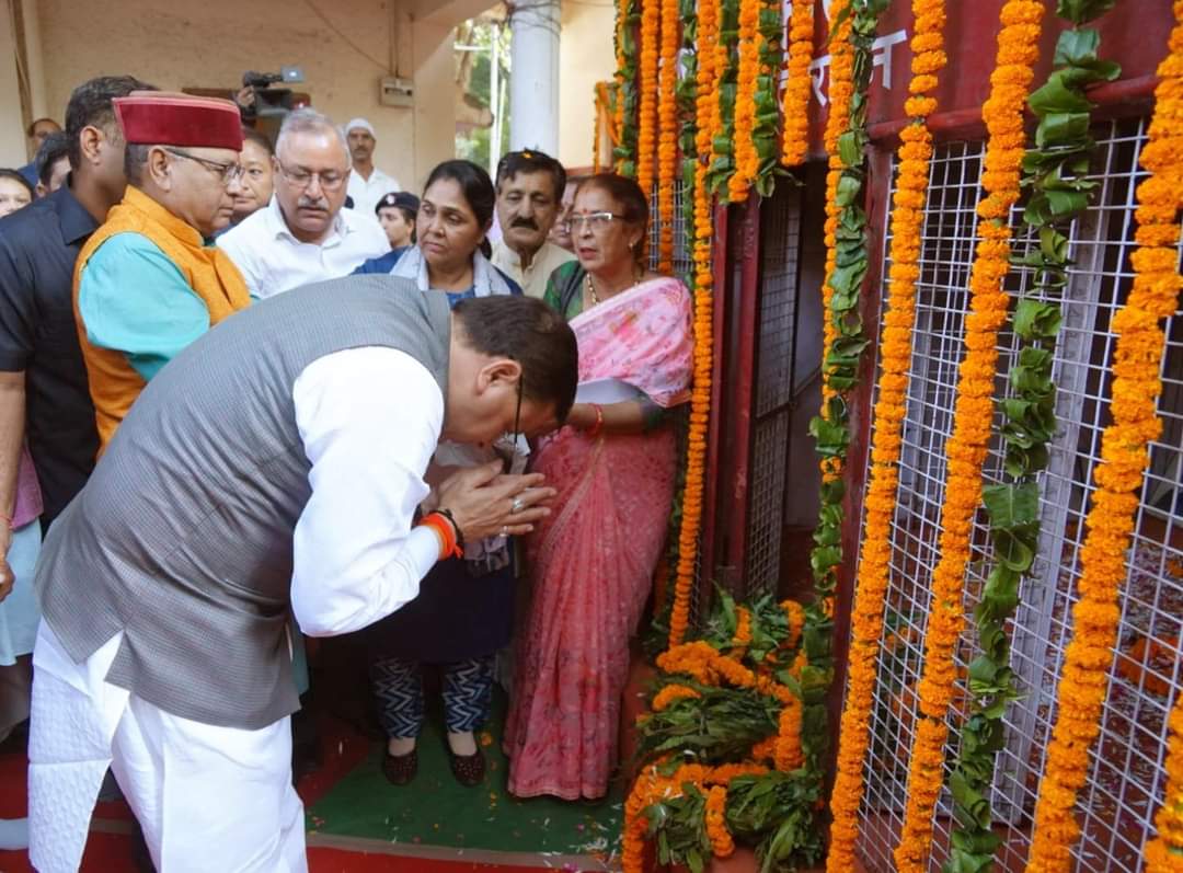 "मुख्यमंत्री पुष्कर सिंह धामी ने शहीदों को दी श्रद्धांजलि,उत्तराखण्ड राज्य आंदोलनकारियों को किया याद"