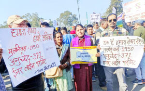 उत्तराखंड मूल निवास 1950 और सशक्त भू कानून लाए सरकार, विभिन्न संगठनों ने दून में निकाली महारैली।