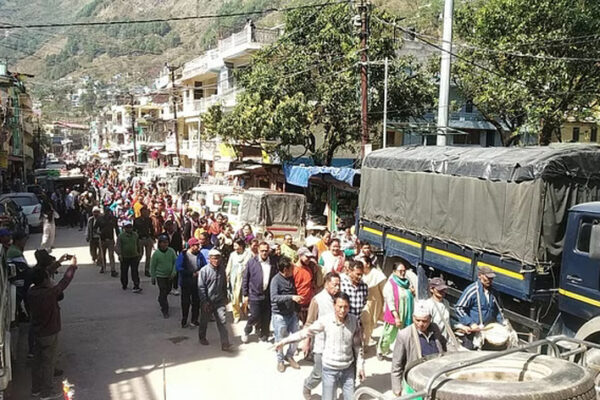 तीन घाटियों के सैकड़ों लोेगों ने किया लोकसभा चुनाव के बहिष्कार का ऐलान, इस वजह से लिया निर्णय