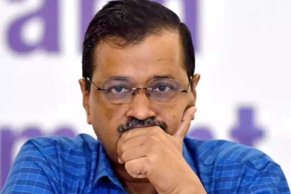 बड़ी मुसीबत में अरविंद केजरीवाल, दिल्ली के एलजी ने एनआइए जांच की सिफारिश की