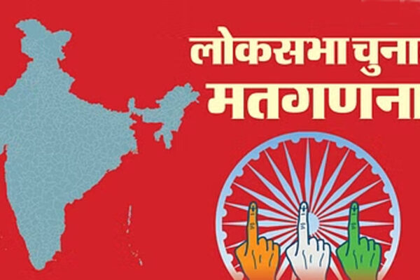 मोदी आगे स्मृति ईरानी पीछे, हरिद्वार में त्रिवेंद्र 25 हजार वोटों से आगे