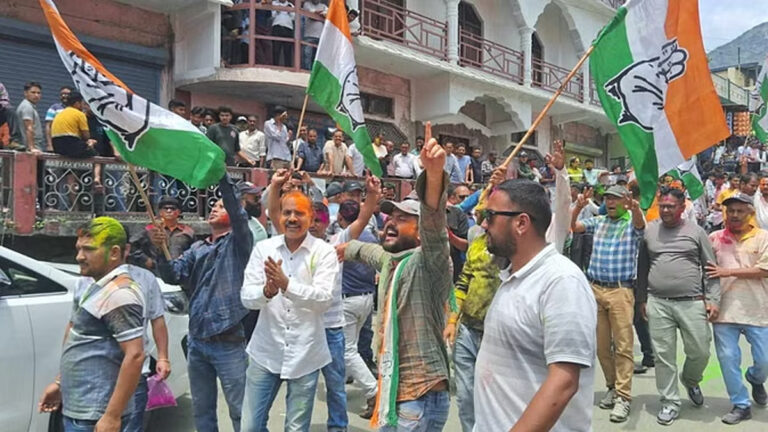 उपचुनाव में भाजपा को झटका, कांग्रेस ने मंगलौर सीट जीती, बदरीनाथ में बढ़त