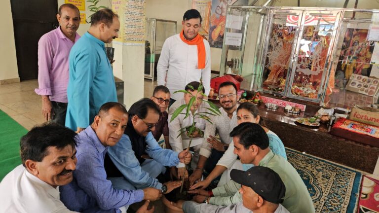 पर्यावरण कर रक्षा करना हम सबका दायित्वः अजय भट्ट