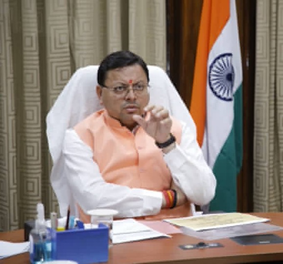 देहरादून: उत्तराखंड में सभी सड़कें 15 अक्टूबर तक गड्ढा मुक्त होंगी: सीएम पुष्कर सिंह धामी का निर्देश
