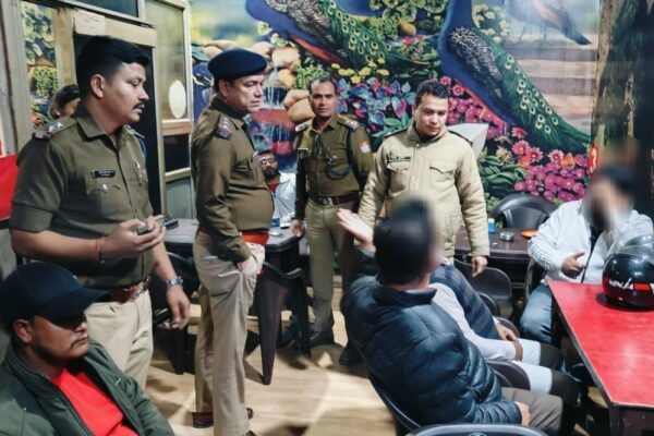 Nainital: ऑपरेशन रोमियो के तहत 65 अराजक तत्वों पर कार्रवाई, नैनीताल पुलिस सख़्त