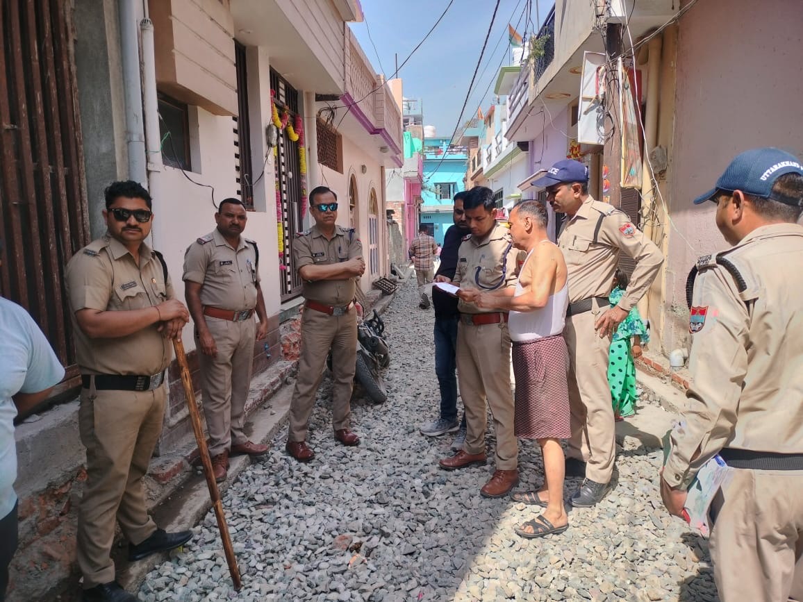 Nainital: नैनीताल पुलिस का सख्त एक्शन,“ऑपरेशन सेनेटाइज” में 1138 स्थानों की जांच, 4 लाख का जुर्माना