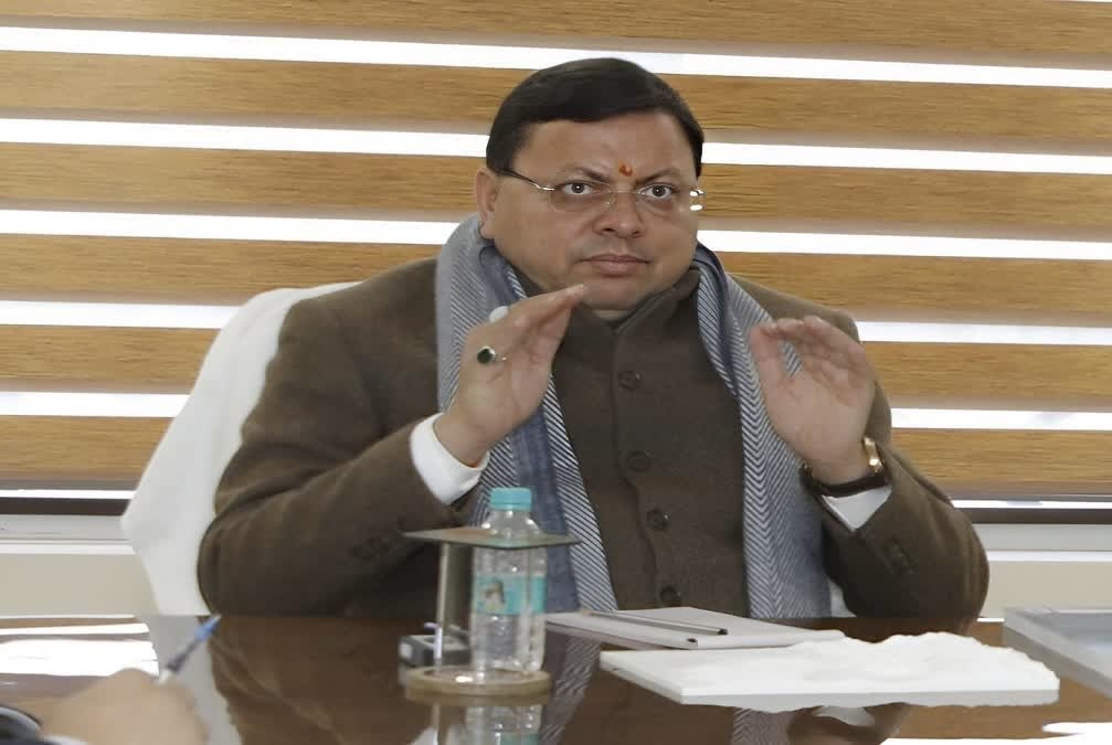 Uttarakhand: धामी सरकार की कैबिनेट बैठक आज, कई महत्वपूर्ण प्रस्तावों पर लग सकती है मुहर