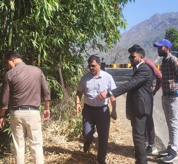 Nainital: रानीबाग-गुलाब घाटी में जाम से जल्द मिलेगी राहत, सड़क चौड़ीकरण और नया ब्रिज होगा निर्माणाधीन