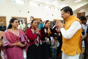 Dehradun: मुख्यमंत्री से जौनसार क्षेत्र के प्रतिनिधिमंडल ने की भेंट, जनजातीय समुदाय को प्रतिनिधित्व देने पर जताया आभार Dehradun