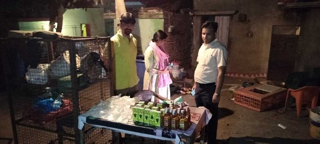Haldwani. महिला सुरक्षा को लेकर एसडीएम और नगर आयुक्त का सख्त अभियान, भारी मात्रा में अवैध शराब जब्त