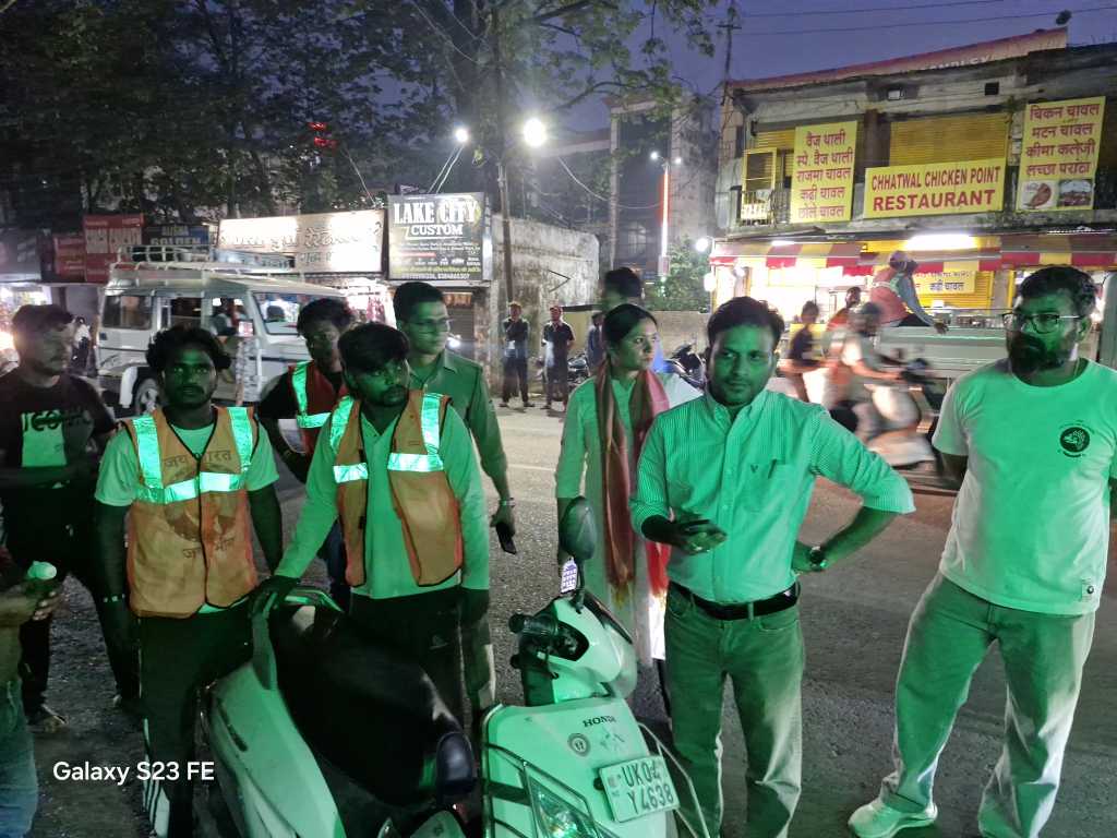 Haldwani: एसडीएम और तहसीलदार ने हल्द्वानी में देर शाम चलाया चेकिंग अभियान महिला सुरक्षा को लेकर प्रशासन सख्त