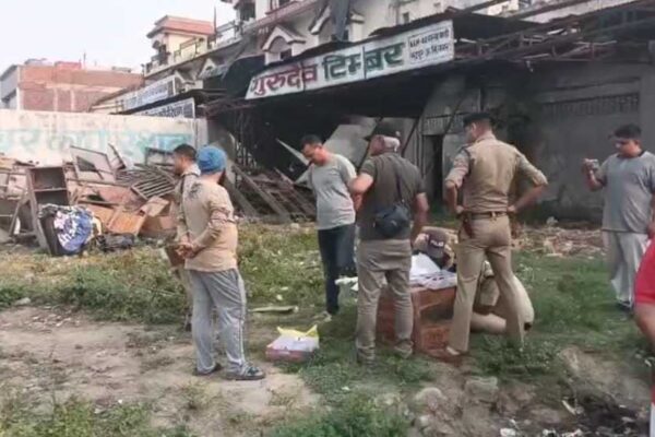 Rudrapur: गल्ला मंडी में जमीनी विवाद में पिता-पुत्र की गोली मारकर हत्या, क्षेत्र में दहशत