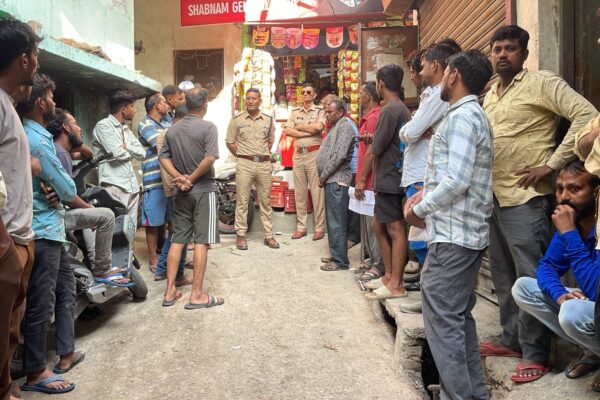 Nainital: नैनीताल पुलिस का सत्यापन अभियान: 438 बाहरी व्यक्तियों का सत्यापन, 11 भवन स्वामियों पर कार्रवाई