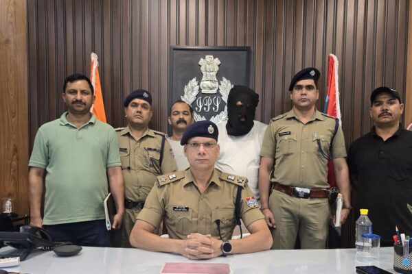 Rudrapur: डबल मर्डर केस में फरार चल रहा हरदीप सिंह गिरफ्तार, SSP मणिकांत मिश्रा के निर्देशन में बड़ी सफलता