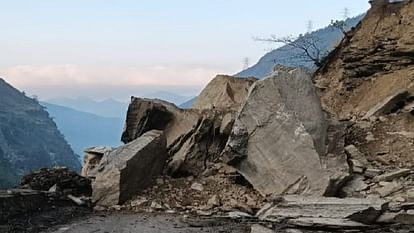 Landslide in Pithoragarh Blocks Kailash Mansarovar Yatra Route, Hundreds of Pilgrims Stranded