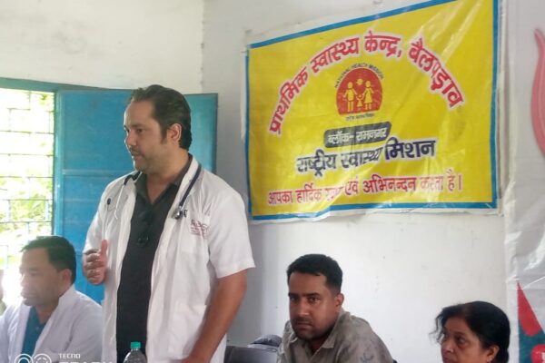 Nainital: थारी में स्वास्थ्य शिविर का आयोजन, सिकल सेल दिवस पर जनजातीय लोगों की जांच