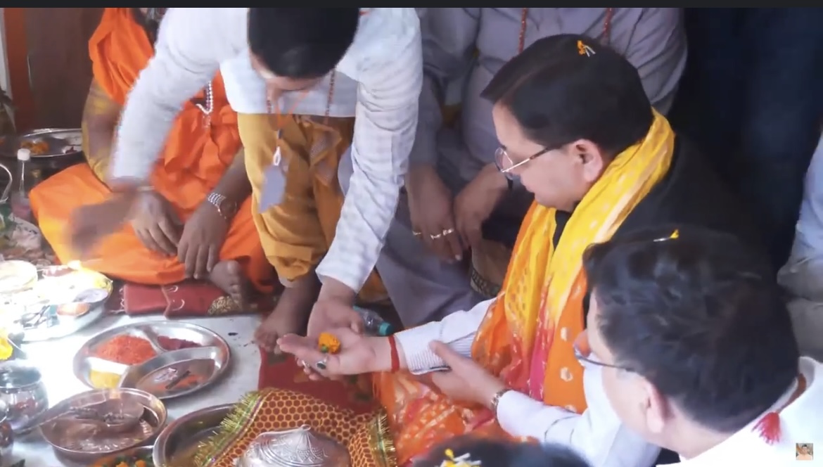 Haldwani: मुख्यमंत्री धामी ने नवनिर्मित कालू सिद्ध मंदिर में की पूजा-अर्चना, प्राण प्रतिष्ठा महोत्सव में हुए शामिल