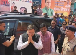 Haldwani: मुख्यमंत्री धामी ने नवनिर्मित कालू सिद्ध मंदिर में की पूजा-अर्चना, प्राण प्रतिष्ठा महोत्सव में हुए शामिल Haldwani