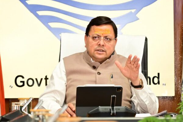 Dehradun: उत्तराखंड सरकार देगी टॉपर छात्रों को प्रशासनिक अनुभव एक दिन की डीएम और एसपी की भूमिका होगी तय