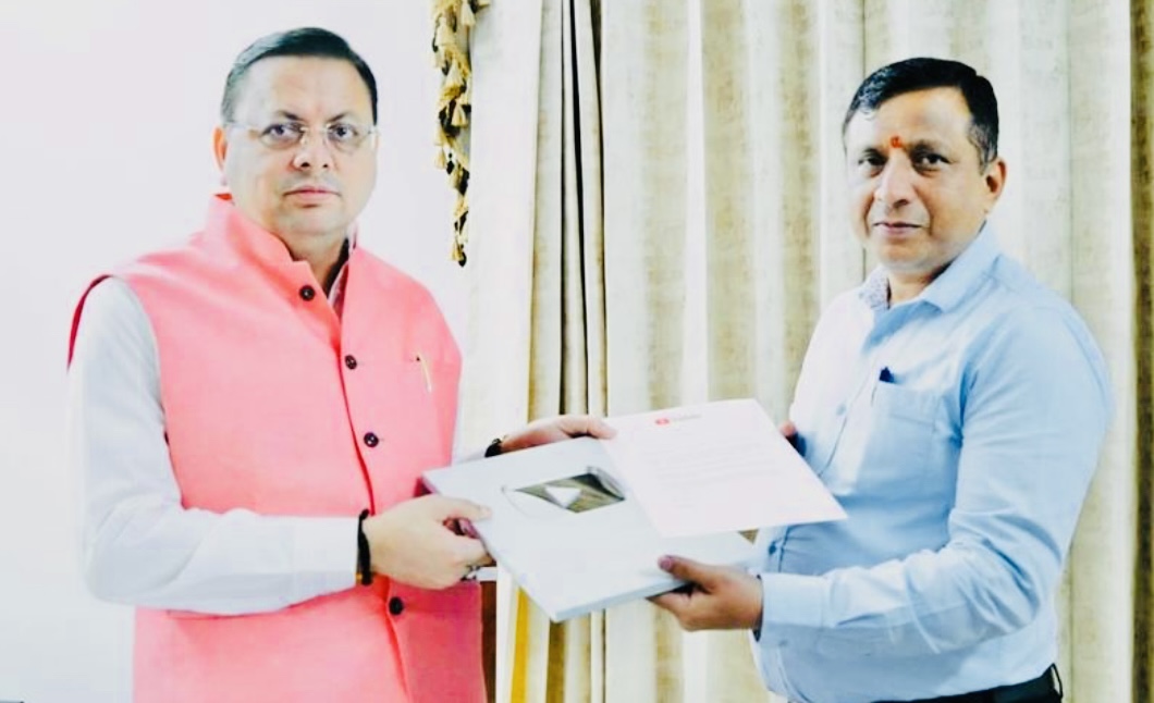 Dehradun: सूचना महानिदेशक बंशीधर तिवारी बने मुख्यमंत्री के अपर सचिव