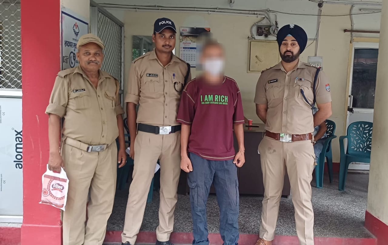 Ramnagar: झूठा प्रचार और धमकियों में लिप्त ब्लॉगर बिरजू मयाल गिरफ्तार