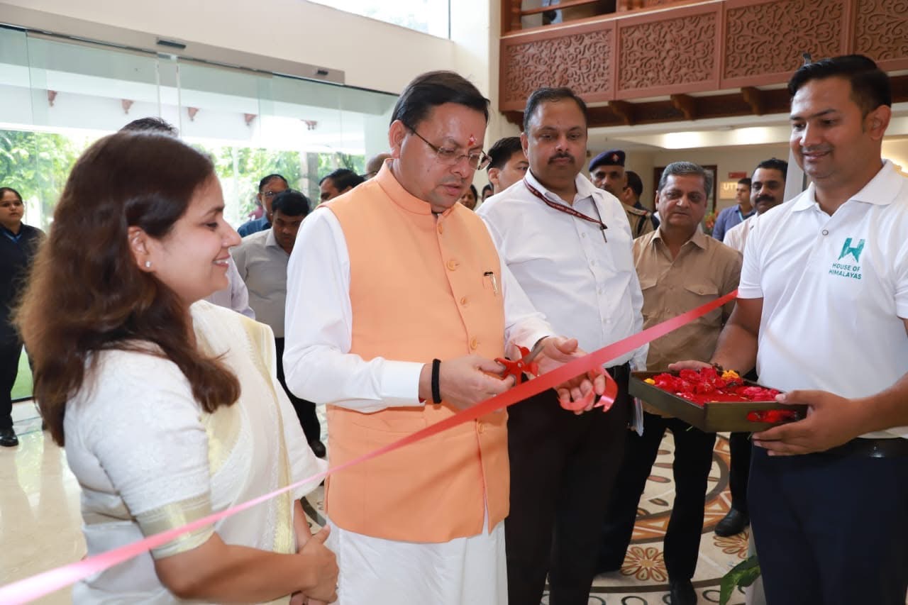 New Delhi: उत्तराखण्ड निवास में सीएम धामी ने किया ‘हाउस ऑफ हिमालयाज’ का शुभारंभ, पारंपरिक उत्पादों को मिलेगा राष्ट्रीय मंच