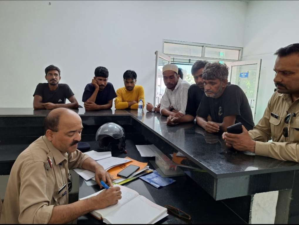 Haldwani: इन्द्रानगर फाटक पर रानीखेत एक्सप्रेस की चपेट में आए दो युवक, एक की मौत, दूसरा बरेली रेफर