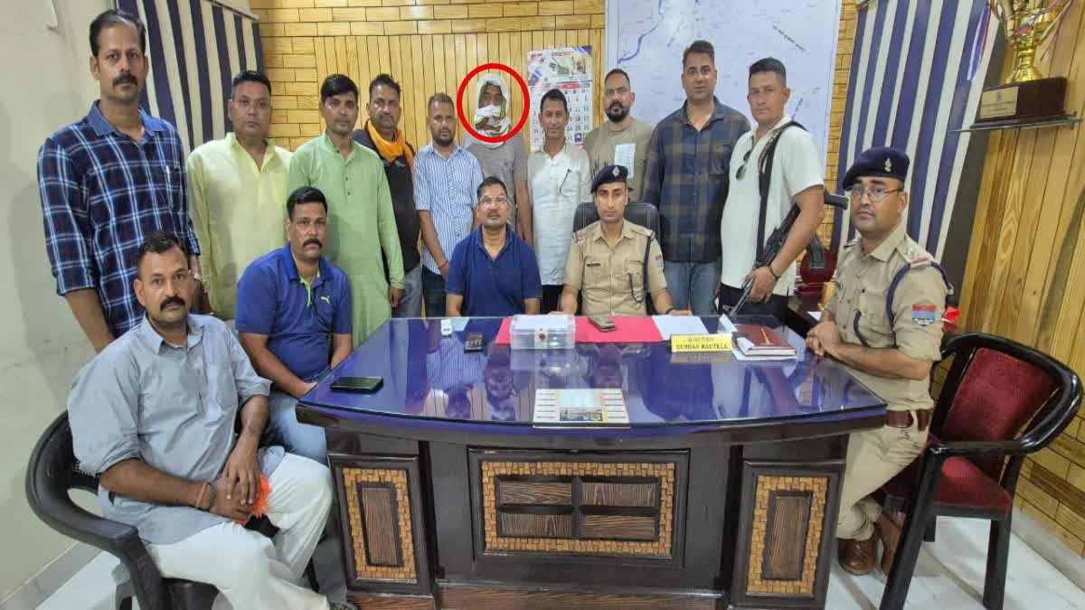 Rudrapur: न्यूजीलैंड से जुड़े हथियार तस्करी रैकेट का भंडाफोड़, रुद्रपुर में आरोपी गिरफ्तार