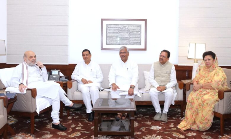 New Delhi: गृह मंत्री अमित शाह से मिले उत्तराखंड के सांसद, LUCC घोटाले में कड़ी कार्रवाई की मांग