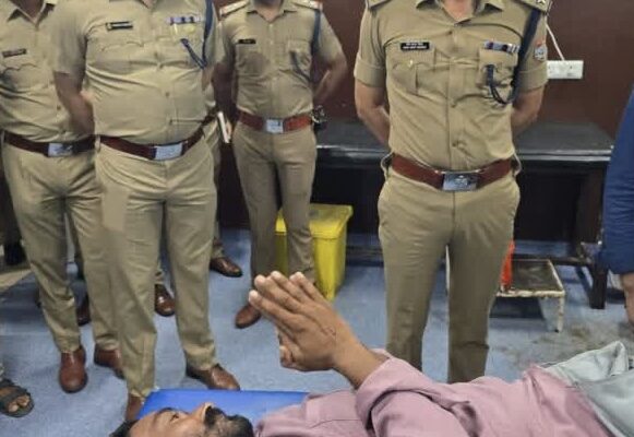 Sitarganj: सितारगंज मुठभेड़ में सुरजीत हत्याकांड का आरोपी गिरफ्तार, पैर में गोली लगने से घायल