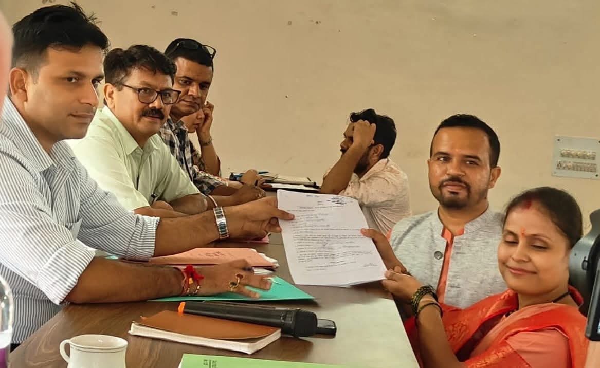 Haldwani: भाजपा प्रत्याशी के खिलाफ मीना पांडे ने भरा हल्द्वानी ब्लॉक प्रमुख पद का नामांकन, बगावती तेवर तेज