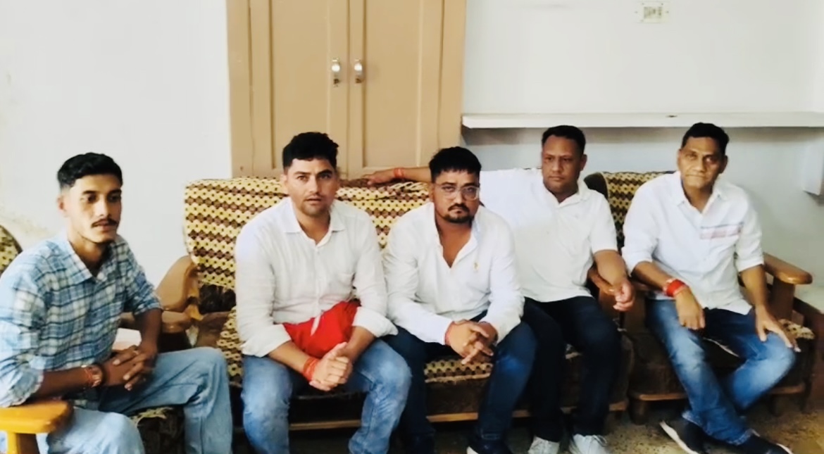 Nainital: नैनीताल में लापता बताए जा रहे जिला पंचायत सदस्य वीडियो में बोले अपनी मर्जी से घूमने गए