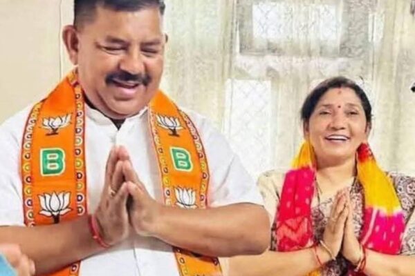 Nainital: नैनीताल जिला पंचायत अध्यक्ष पद पर भाजपा की दीपा दरमवाल विजयी, टॉस से देवकी बिष्ट उपाध्यक्ष पद पर विजयी