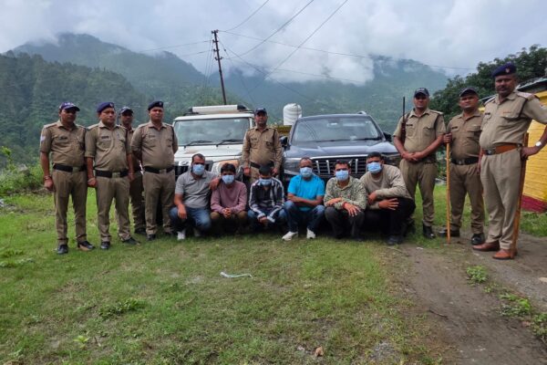 Nainital: बेतालघाट ब्लॉक प्रमुख चुनाव में फायरिंग करने वाले छह आरोपियो को नैनीताल पुलिस ने दबोचे