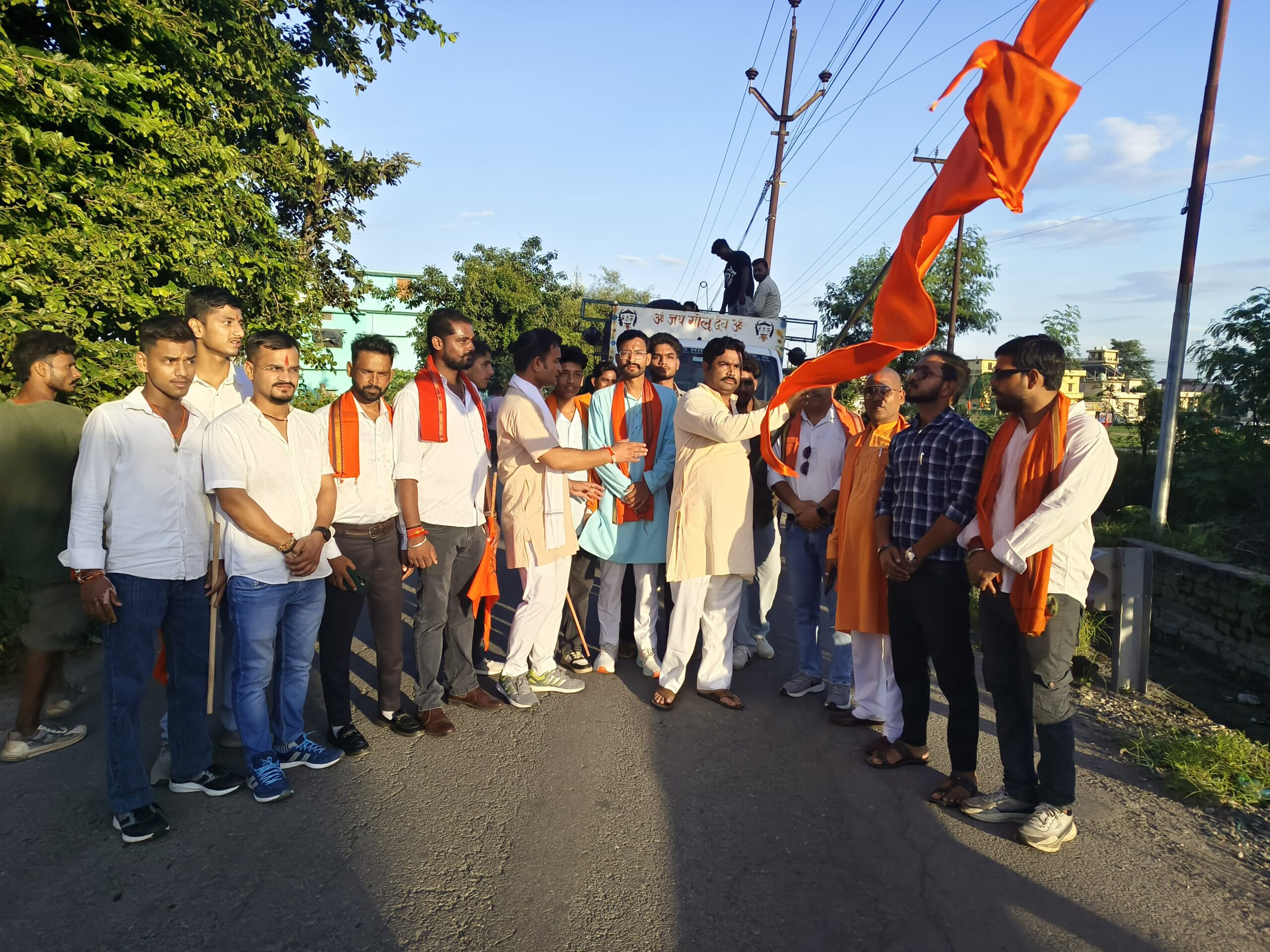 Haldwani: विश्व हिंदू परिषद स्थापना दिवस पर तीनपानी में निकली भव्य बाइक रैली, सैकड़ों युवाओं की हुई सहभागिता