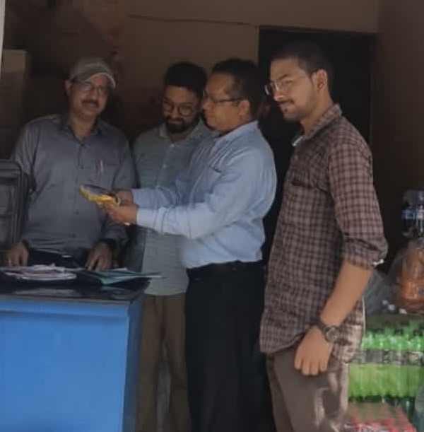 Dehradun: देहरादून में सस्ते गल्ले की दुकानों पर प्रशासन की बड़ी कार्रवाई, 19 दुकानों से नमक के नमूने जांच को भेजे गए