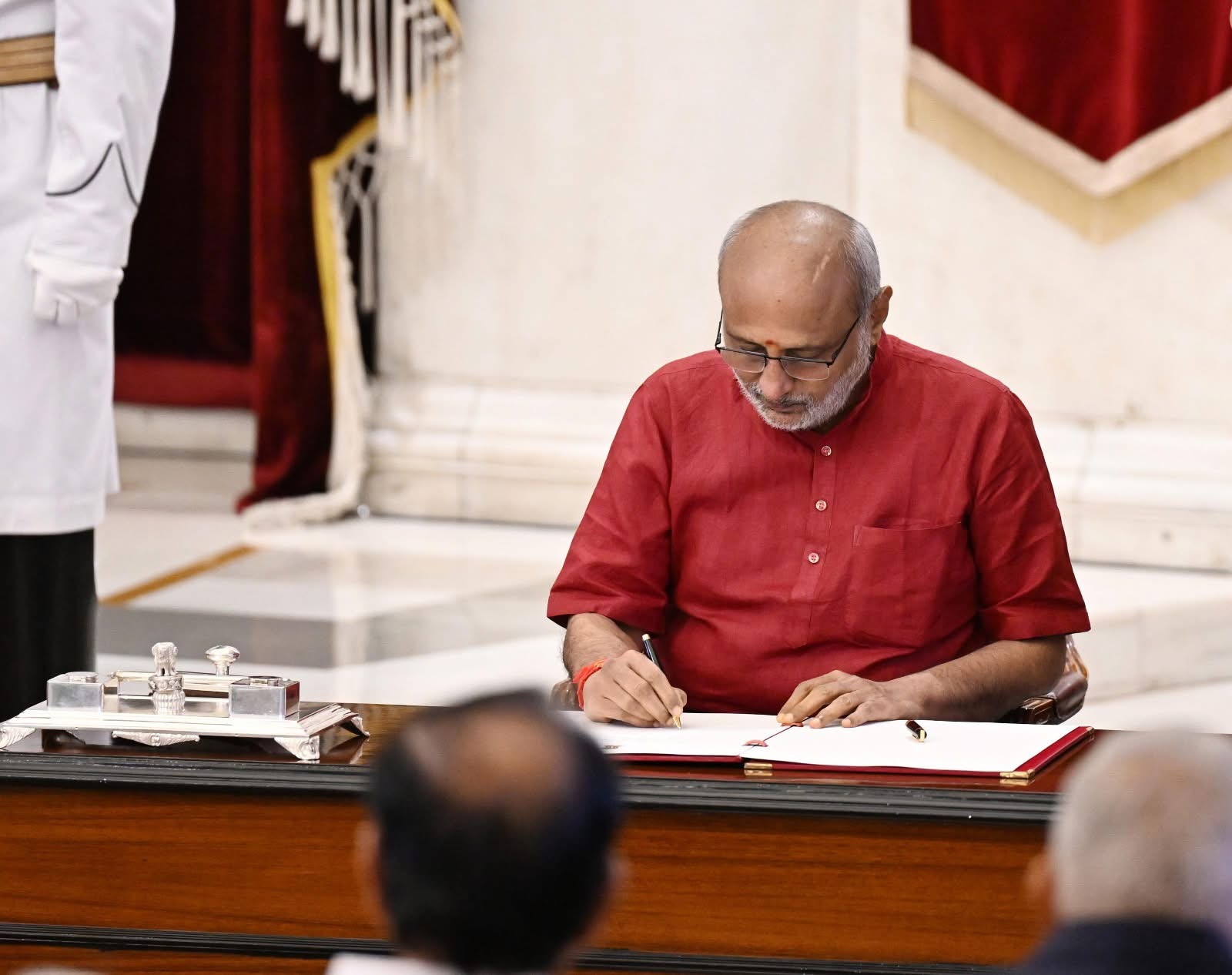 New Delhi: सीपी राधाकृष्णन ने ली उपराष्ट्रपति पद की शपथ
