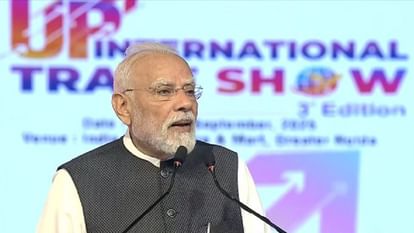 Greater Noida: प्रधानमंत्री मोदी ने किया यूपीआईटीएस-2025 का उद्घाटन, आत्मनिर्भर भारत और निवेश बढ़ाने पर दिया जोर