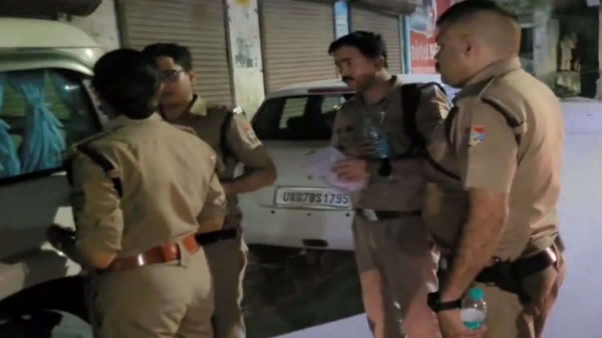 Haridwar: यूकेएसएसएससी पेपर लीक कांड में एसआईटी की बड़ी दबिश, मुख्य आरोपी खालिद के घर और परीक्षा केंद्र में घंटों पूछताछ