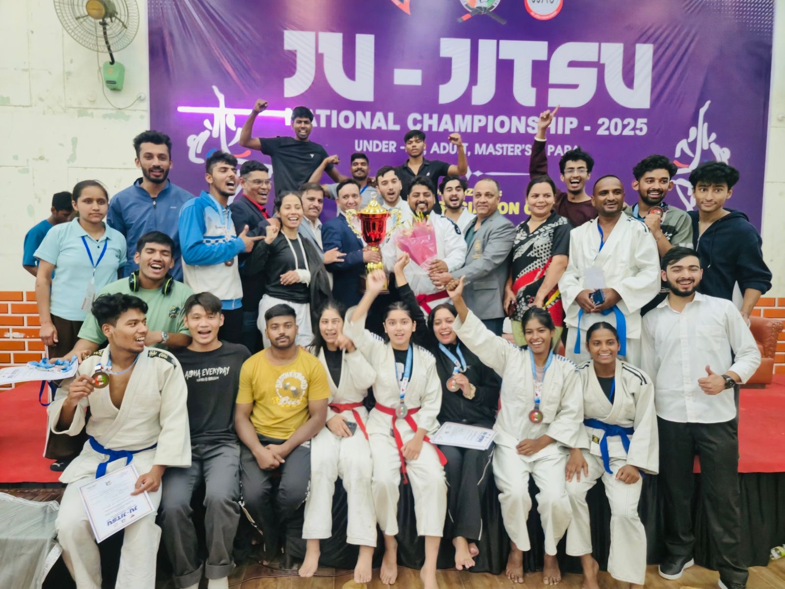 Dehradun: आठवीं बार राष्ट्रीय जुजित्सु चैंपियन बना उत्तराखंड, 51 पदक जीत रचा इतिहास