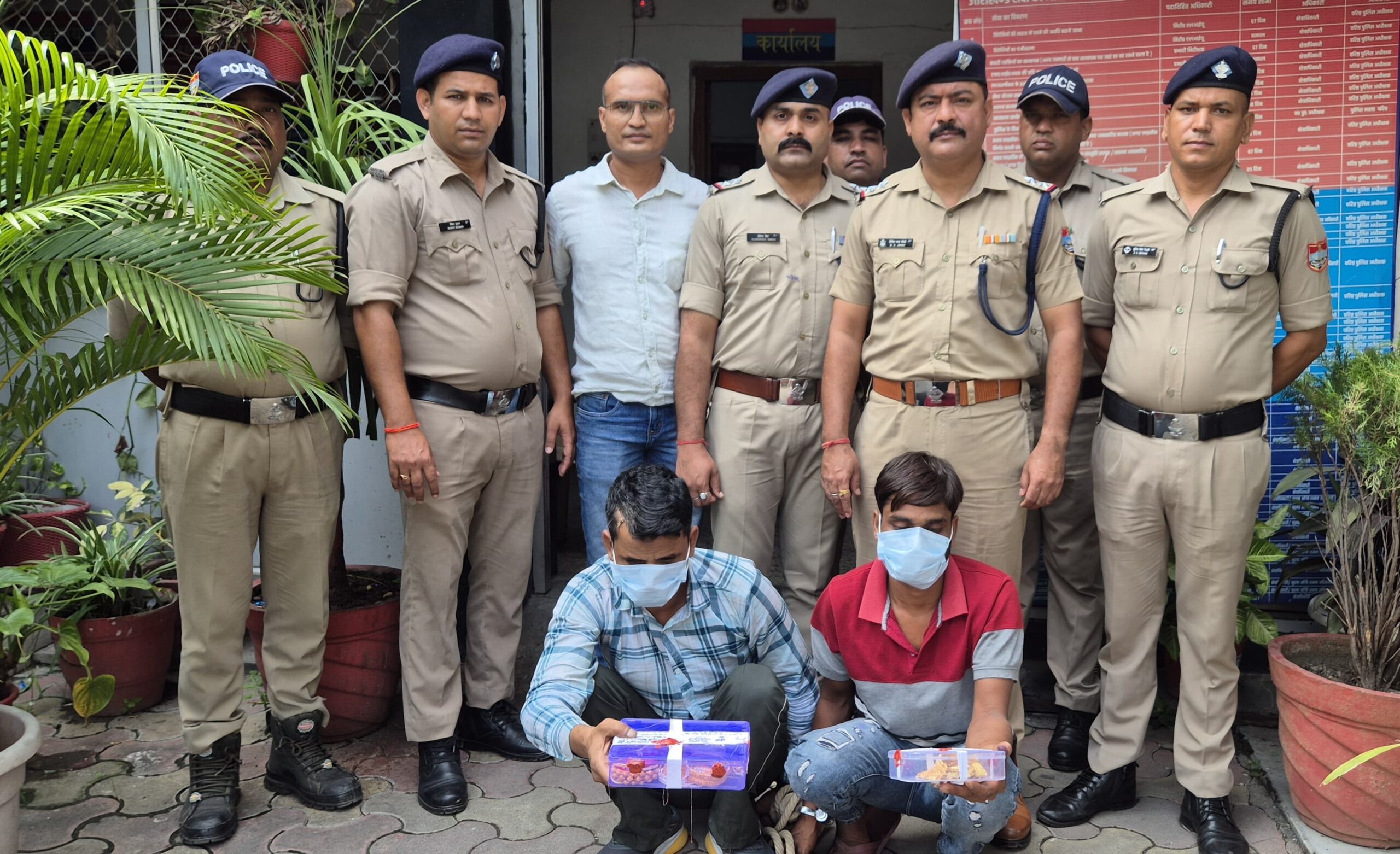 Nainital: नैनीताल पुलिस ने 22 तोला सोने के जेवर संग दो शातिर चोर दबोचे, लालकुआं और मुखानी में की थी सेंधमारी