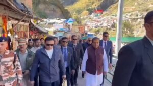 Uttarakhand: बदरीनाथ धाम पहुंचे उद्योगपति मुकेश अंबानी, की पूजा-अर्चना और प्राप्त किया भगवान नारायण का आशीर्वाद Uttarakhand