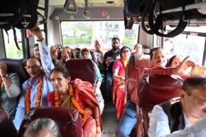 Haldwani: सीएम धामी ने किया हल्द्वानी सिटी बस सेवा का शुभारंभ, सस्ती और सुरक्षित यात्रा की मिली सौगात