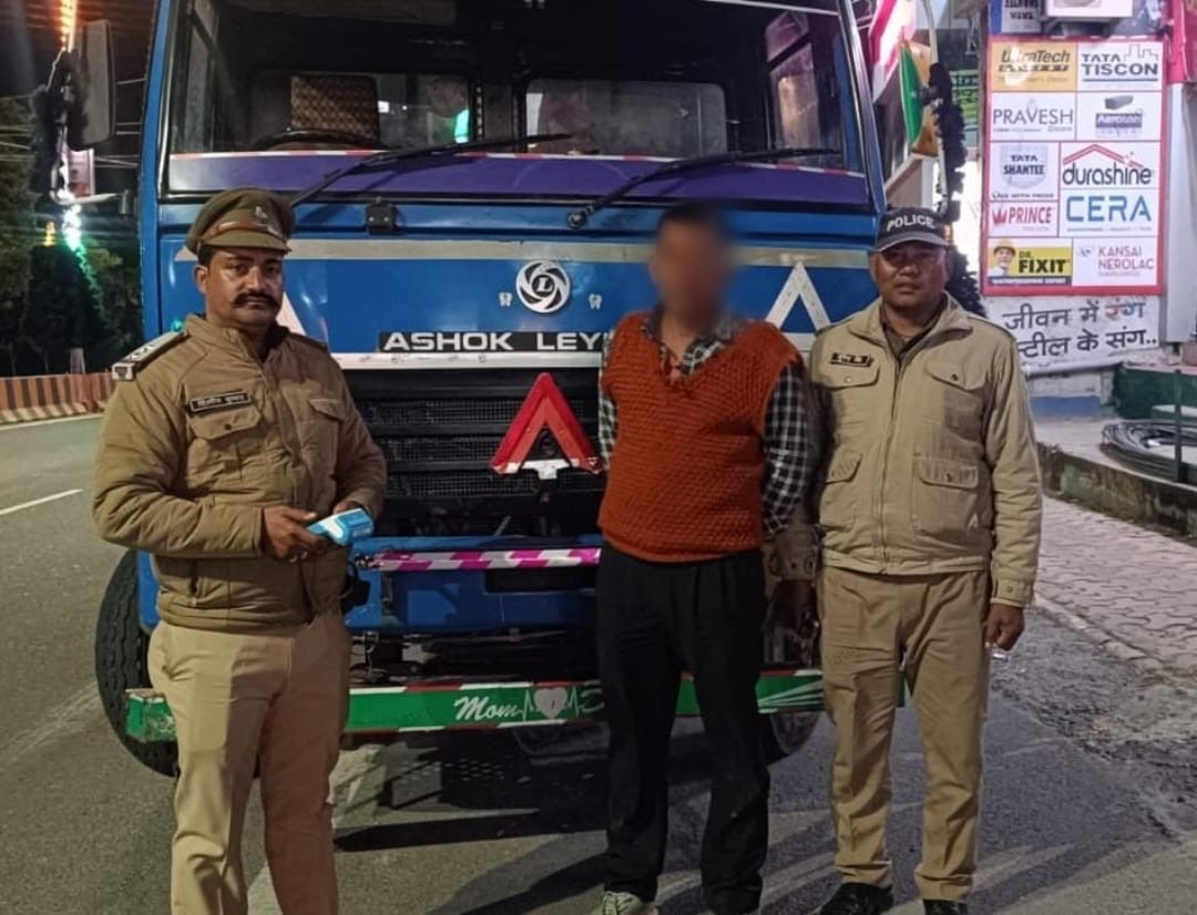 Haldwani: नशे में वाहन चलाने पर दो चालक गिरफ्तार, डंपर सीज