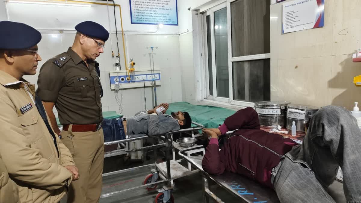 Rudrapur: मुठभेड़ के बाद पुलिस ने लूट गैंग के तीन आरोपी दबोचे, दो के पैरों में लगी गोली