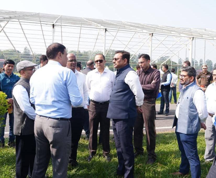 Dehradun: मुख्य सचिव ने एफआरआई में रजत जयंती समारोह की तैयारियों का लिया जायजा, पीएम मोदी के संभावित दौरे को देखते हुए सुरक्षा व्यवस्था चाक-चौबंद करने के निर्देश