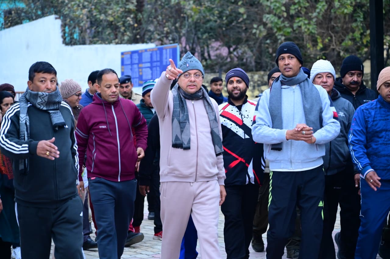 Bageshwar: मुख्यमंत्री धामी ने बागेश्वर में विकास कार्यों की समीक्षा, खिलाड़ियों का उत्साहवर्धन और बागनाथ मंदिर में की पूजा-अर्चना