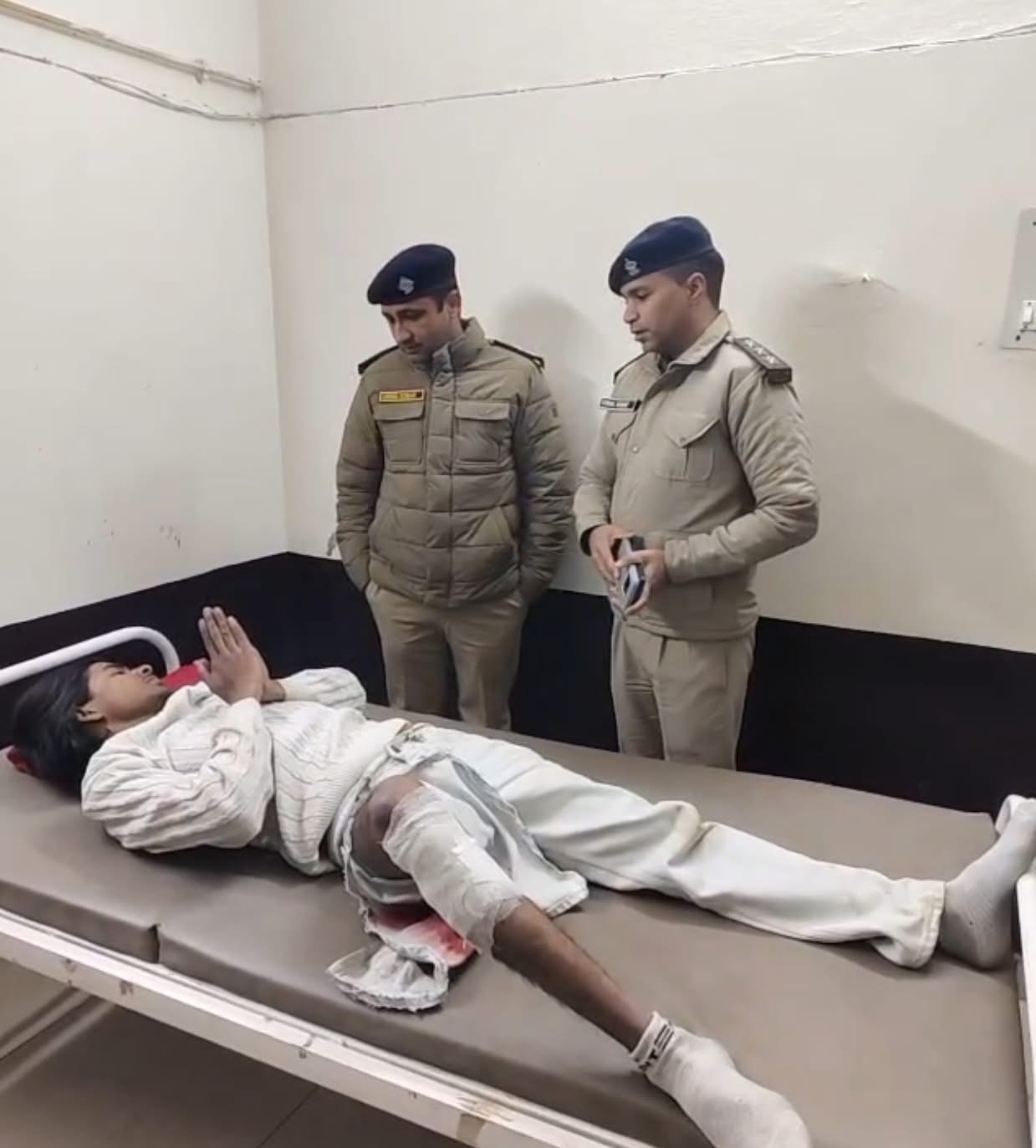 Khatima: खटीमा में तुषार हत्याकांड का मुख्य आरोपी गिरफ्तार, पुलिस मुठभेड़ में पैर में लगी गोली